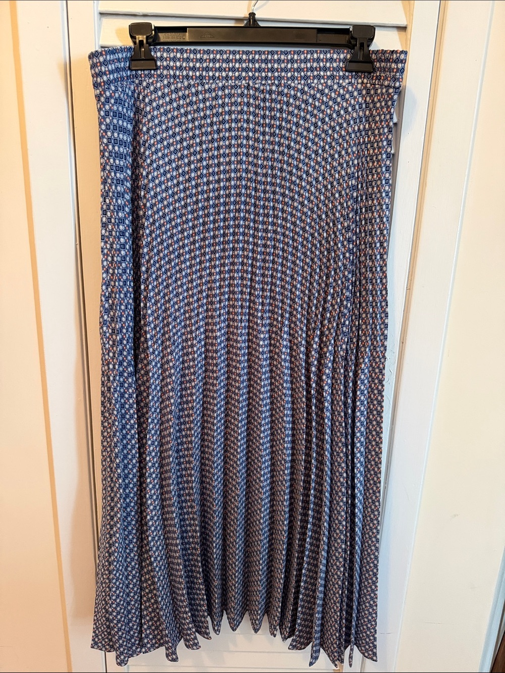 New Max Studio Pleated Printed Blue Geometric Skirt L